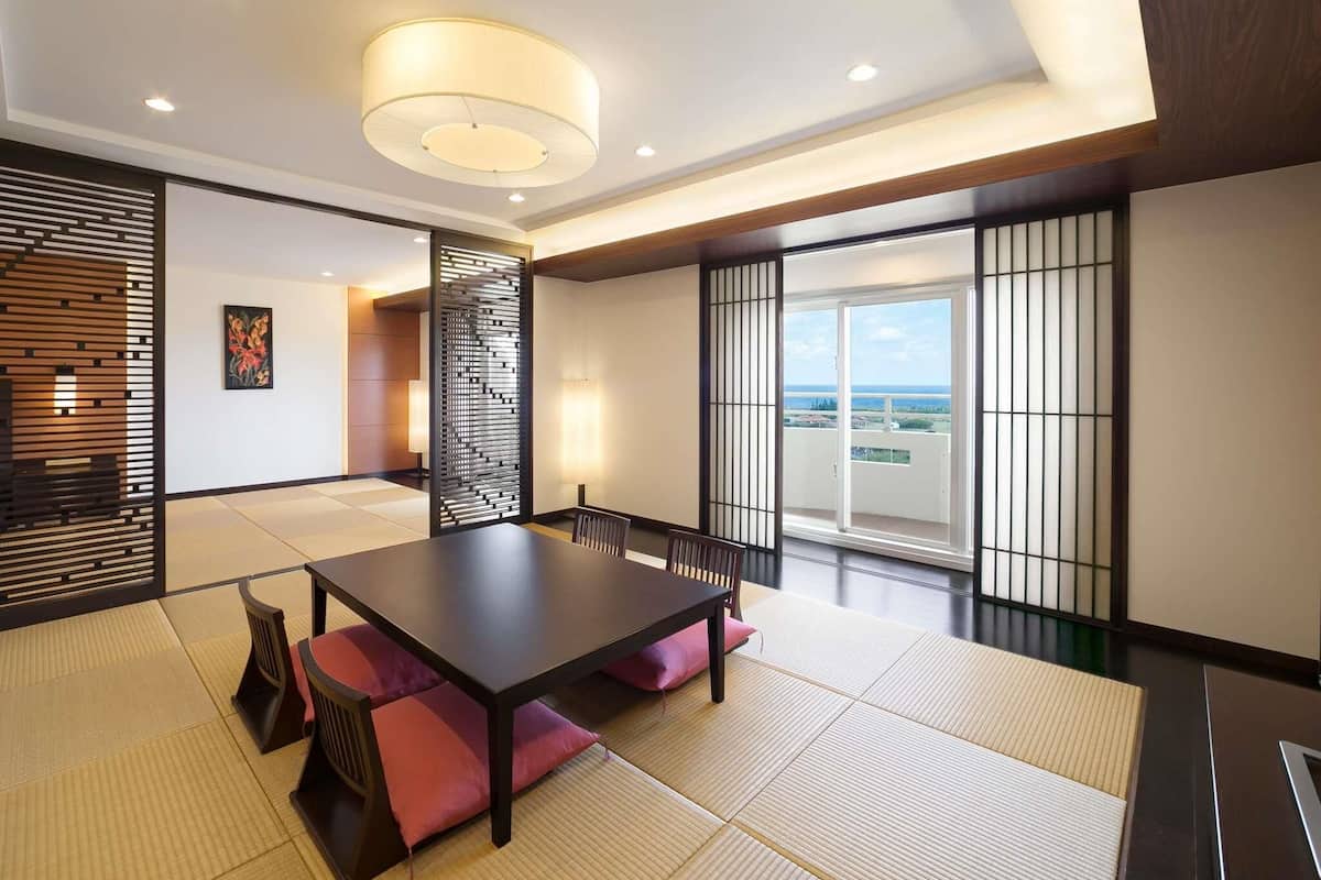 Executive Junior Suite Japanese style with 2 Single low beds, Ocean view