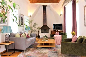 TV a schermo piatto 40 pollici con canali digitali, TV, Netflix