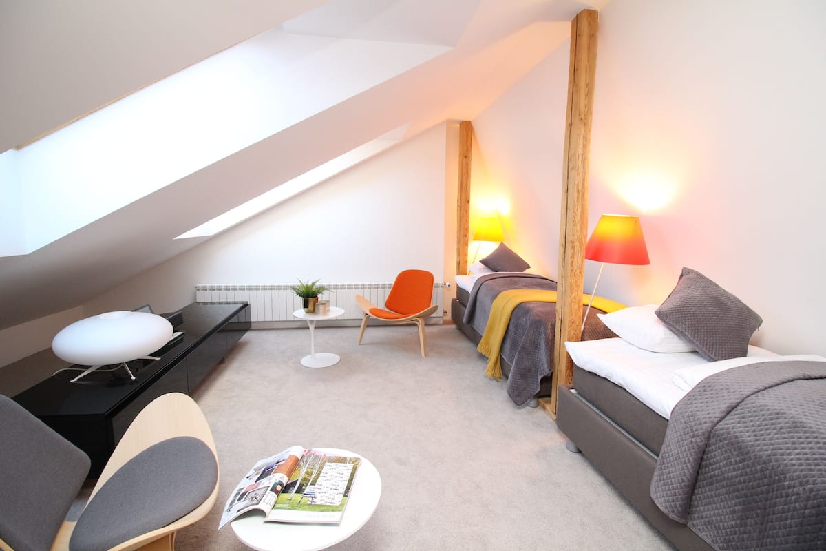 Appartement, 2 slaapkamers, 2 badkamers | 37 slaapkamers, luxe beddengoed, individueel gedecoreerd