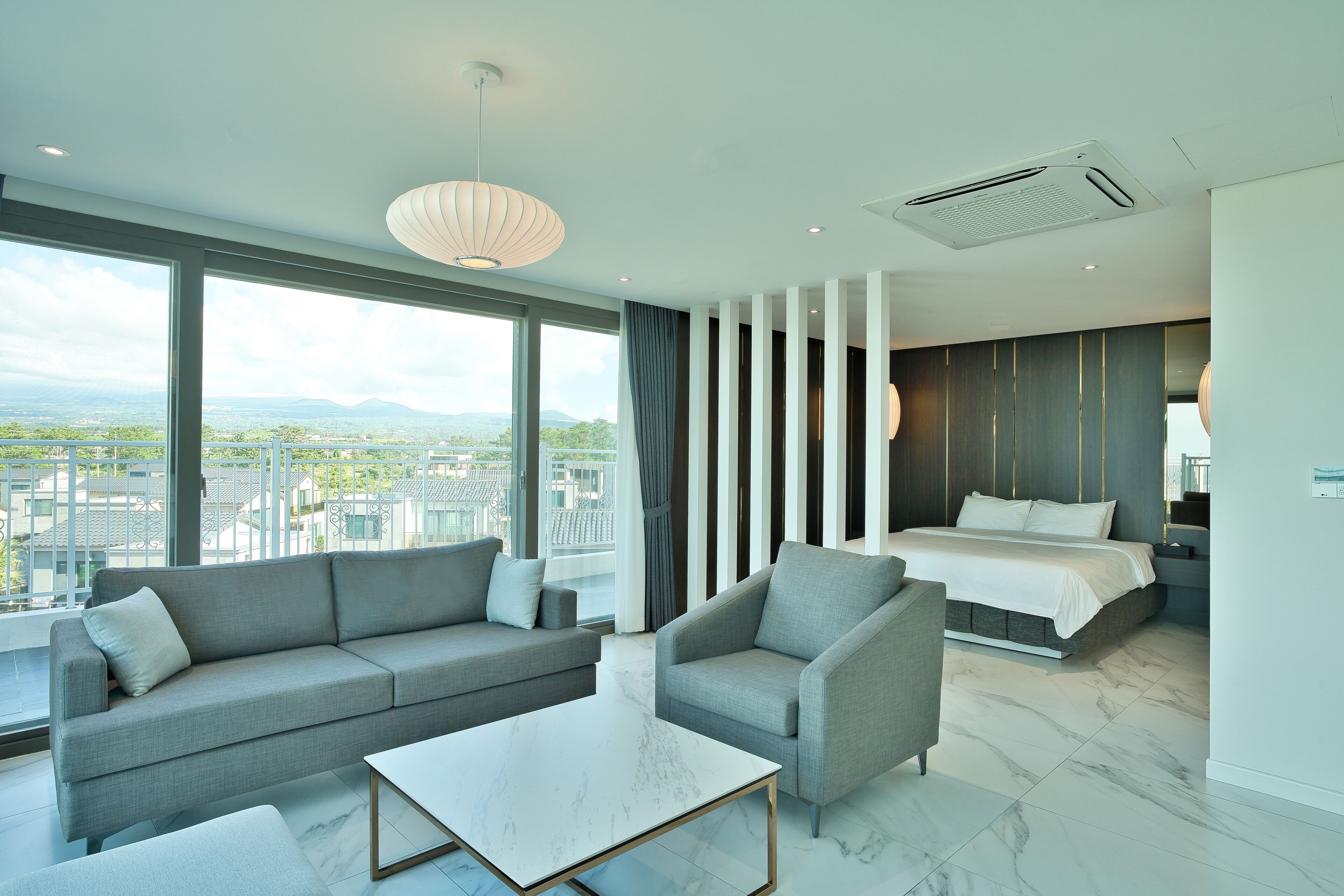 Royal suite | Verduisterende gordijnen, gratis wifi, beddengoed