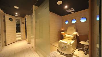 Sauna, tina de hidromasaje y baño turco o hammam