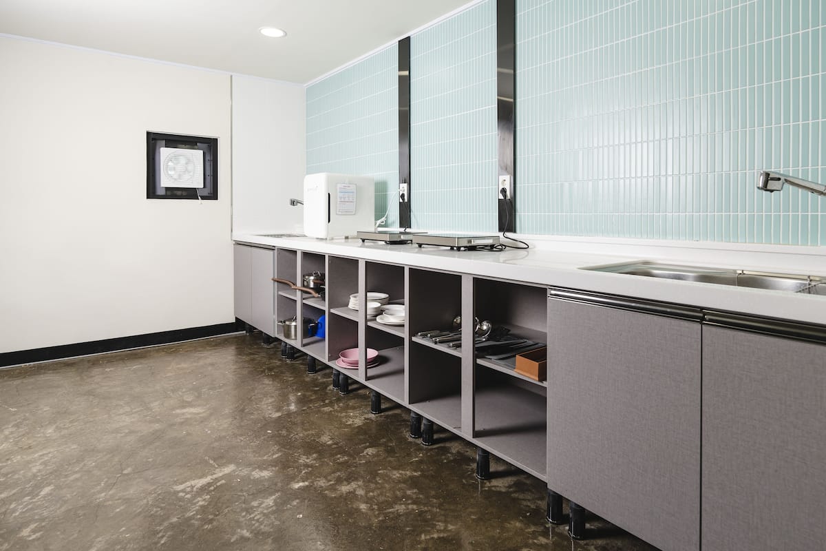 fridge, microwave, dining tables