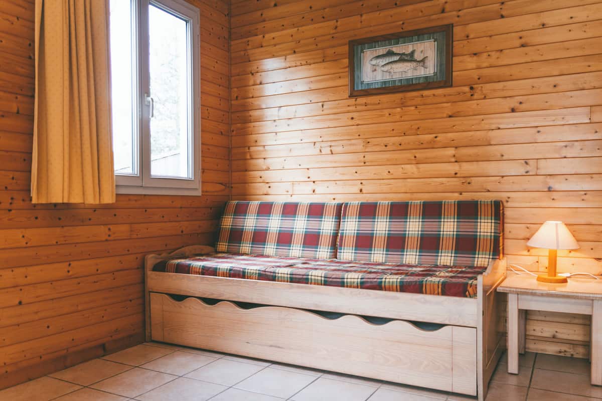 2 bedrooms, blackout curtains, iron/ironing board (on request)