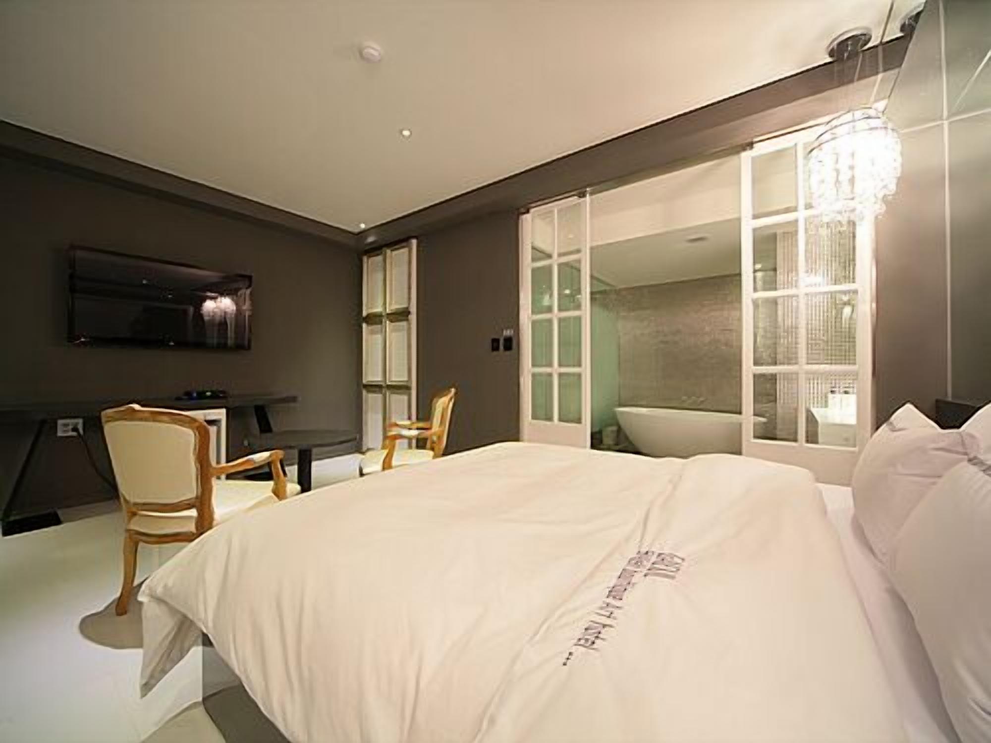 Foto - Sinchon Hotel GAEUL