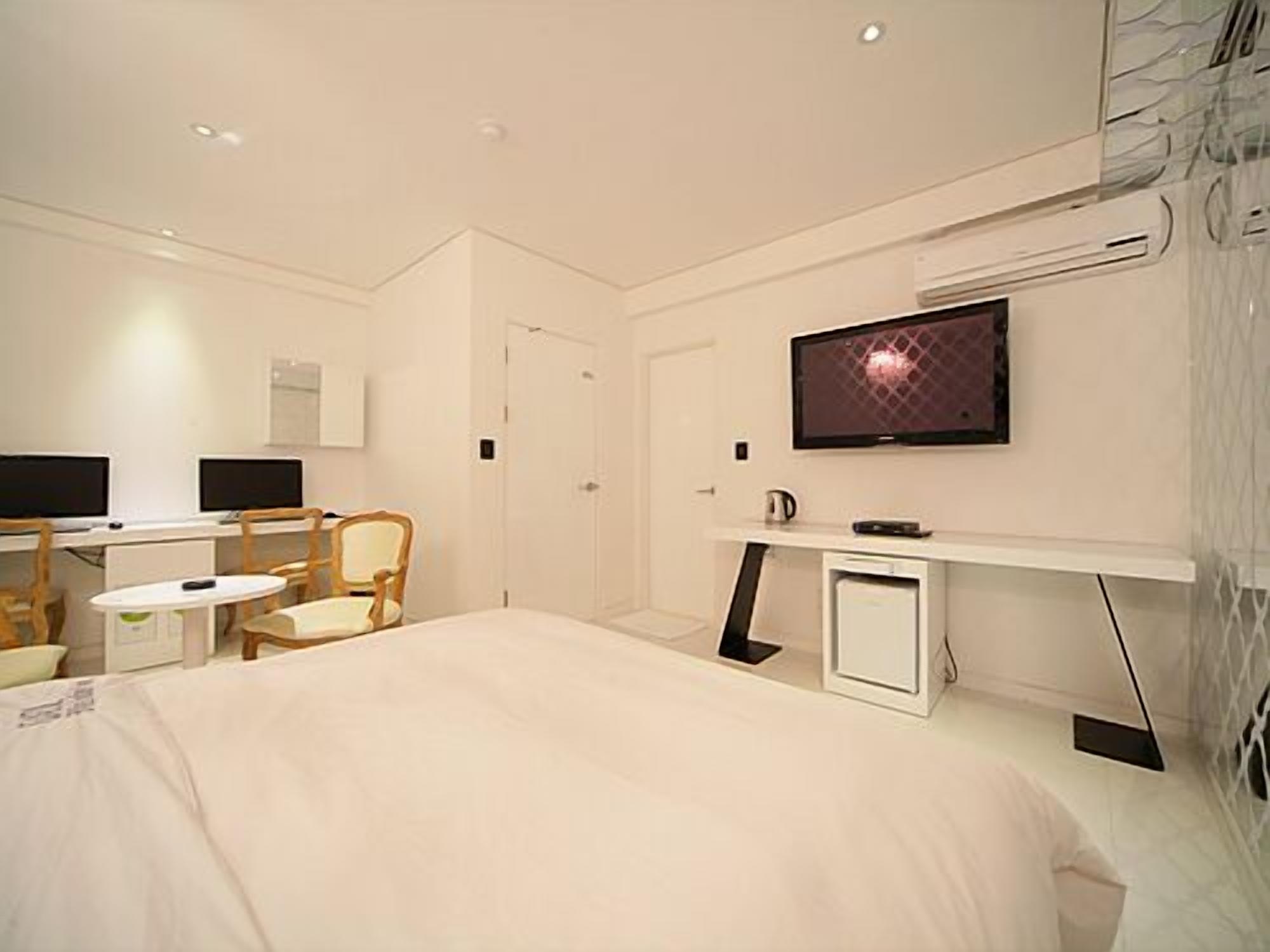 Foto - Sinchon Hotel GAEUL