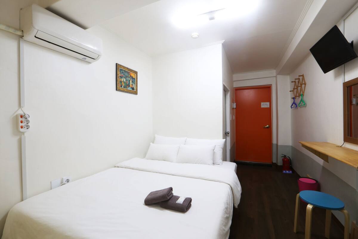 Desk, iron/ironing board (on request), WiFi (free)