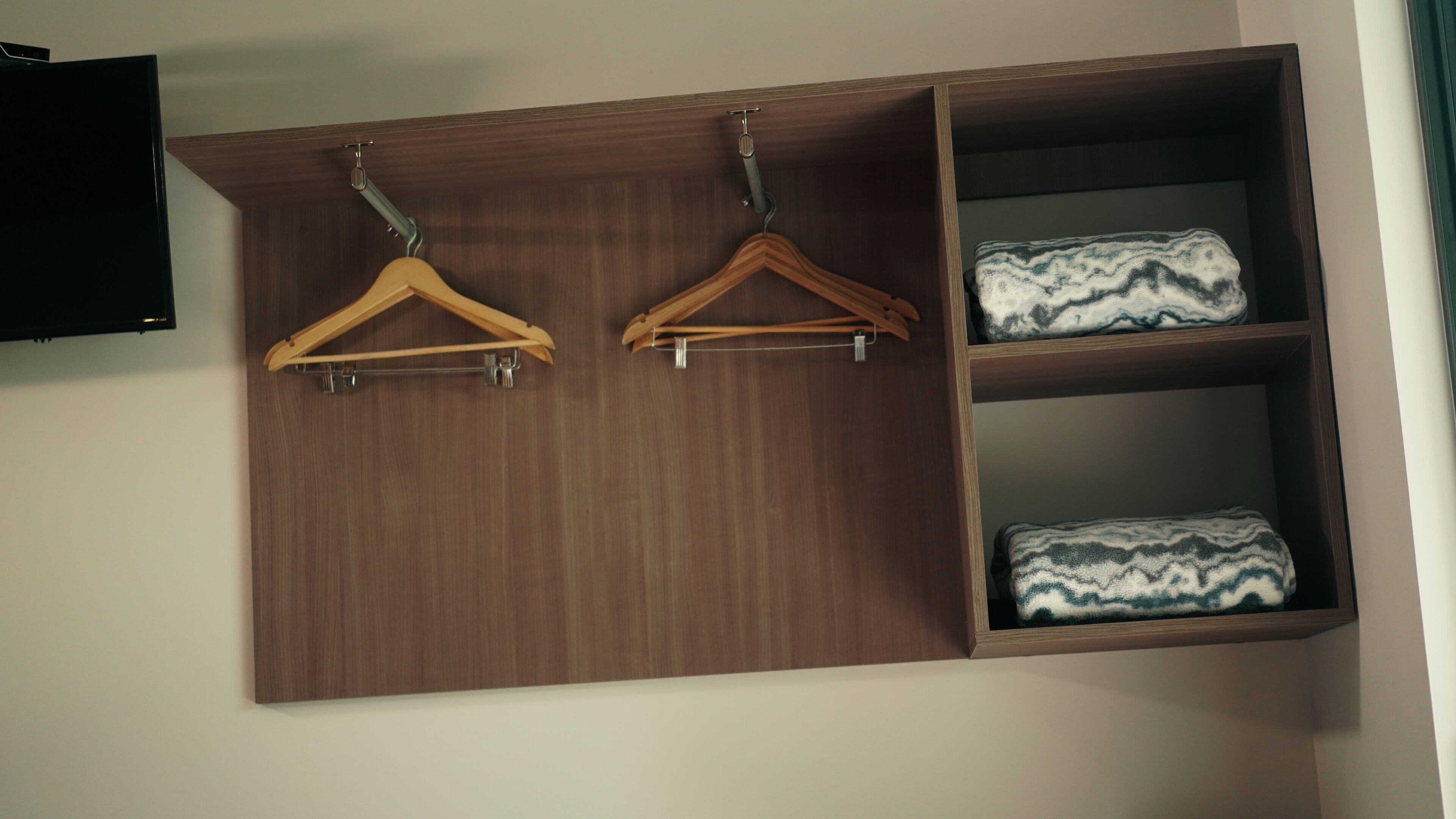 double room | in-room safe, individually decorated, free wifi, bed sheets