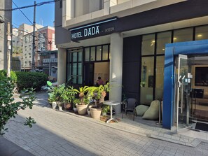 Front of property - Hotel Dada Insadong (Seoul)