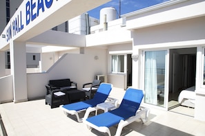 Beach/ocean view - Sun Hall Beach Hotel Apts. (Larnaca)