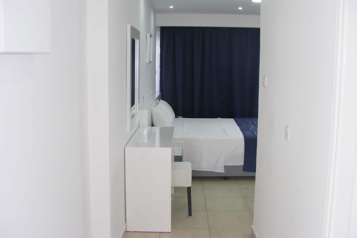Suite | 2 camere, una cassaforte in camera, una scrivania, ferro/asse da stiro