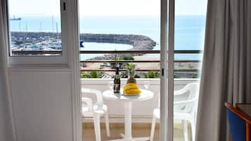 Beach/ocean view