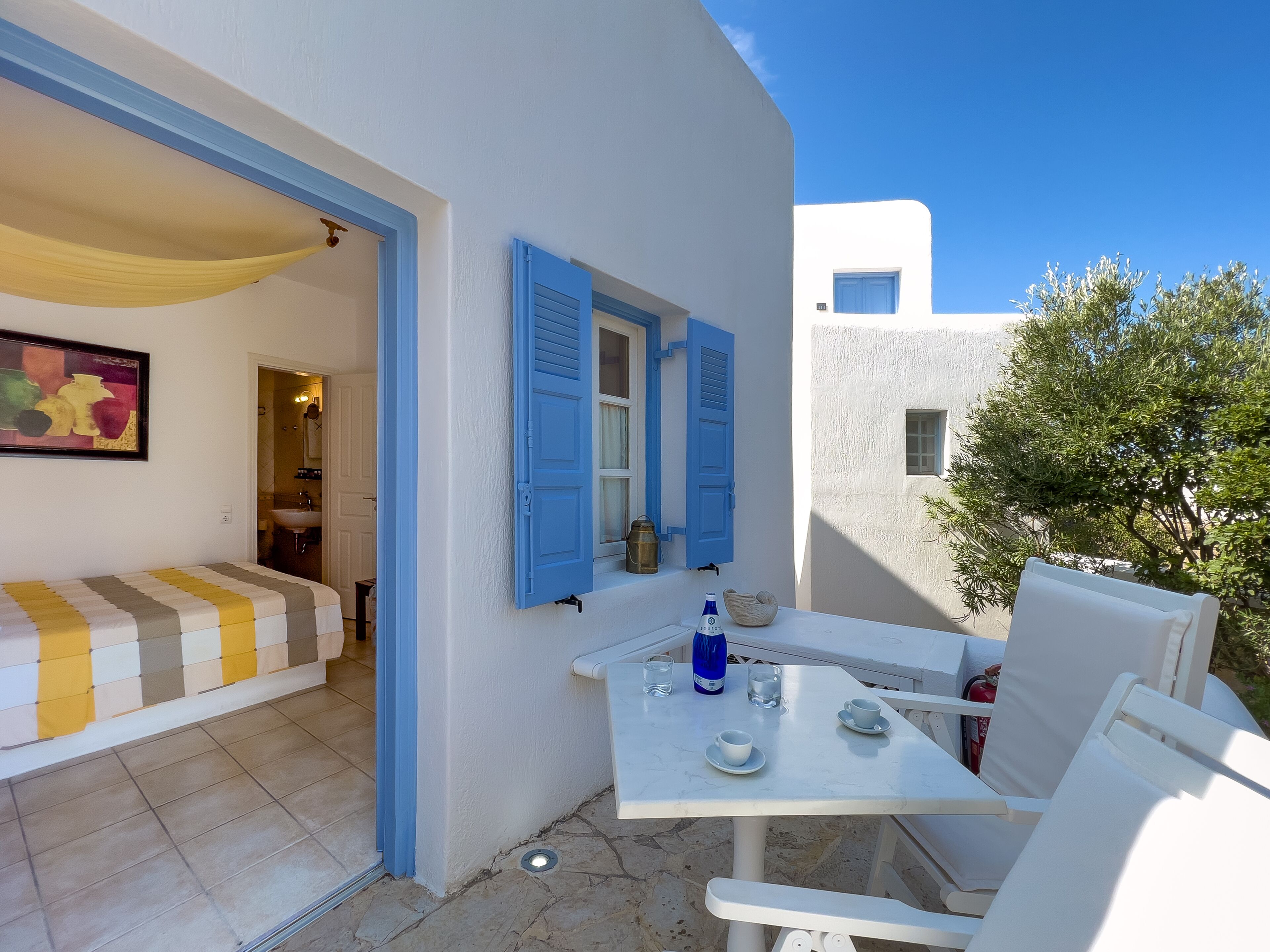Chambre Double Standard, vue jardin | Coffres-forts dans les chambres, décoration personnalisée