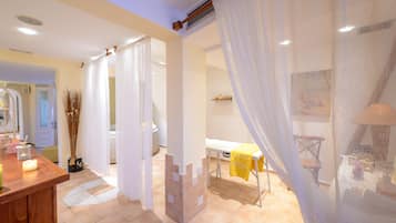 Manicure/pedicure, massaggi