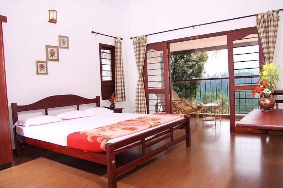 Premium Suite, 2 Double Beds Non A/c