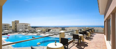 Indoor pool, outdoor pool, sun loungers