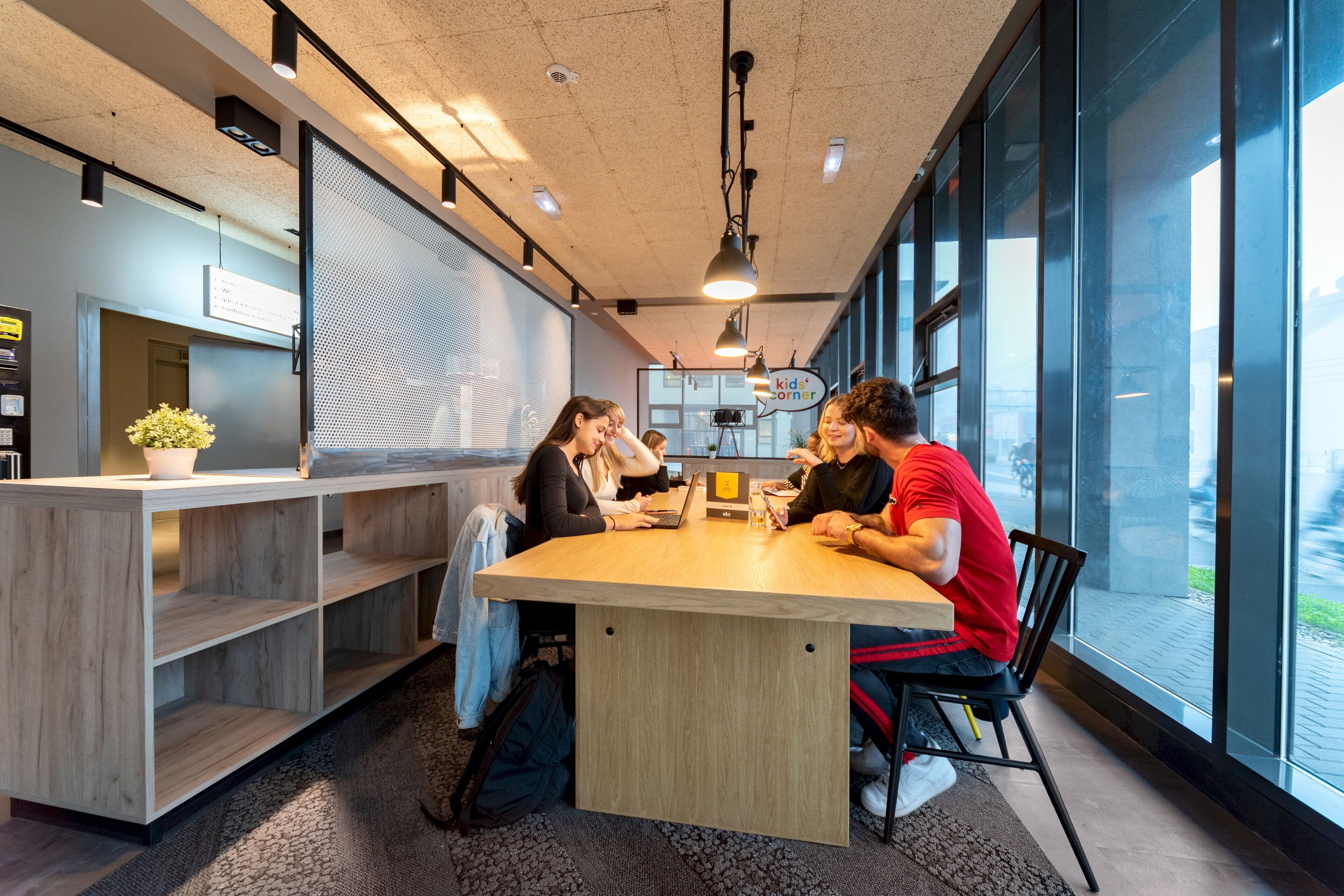 Photo - a&o Graz Hauptbahnhof