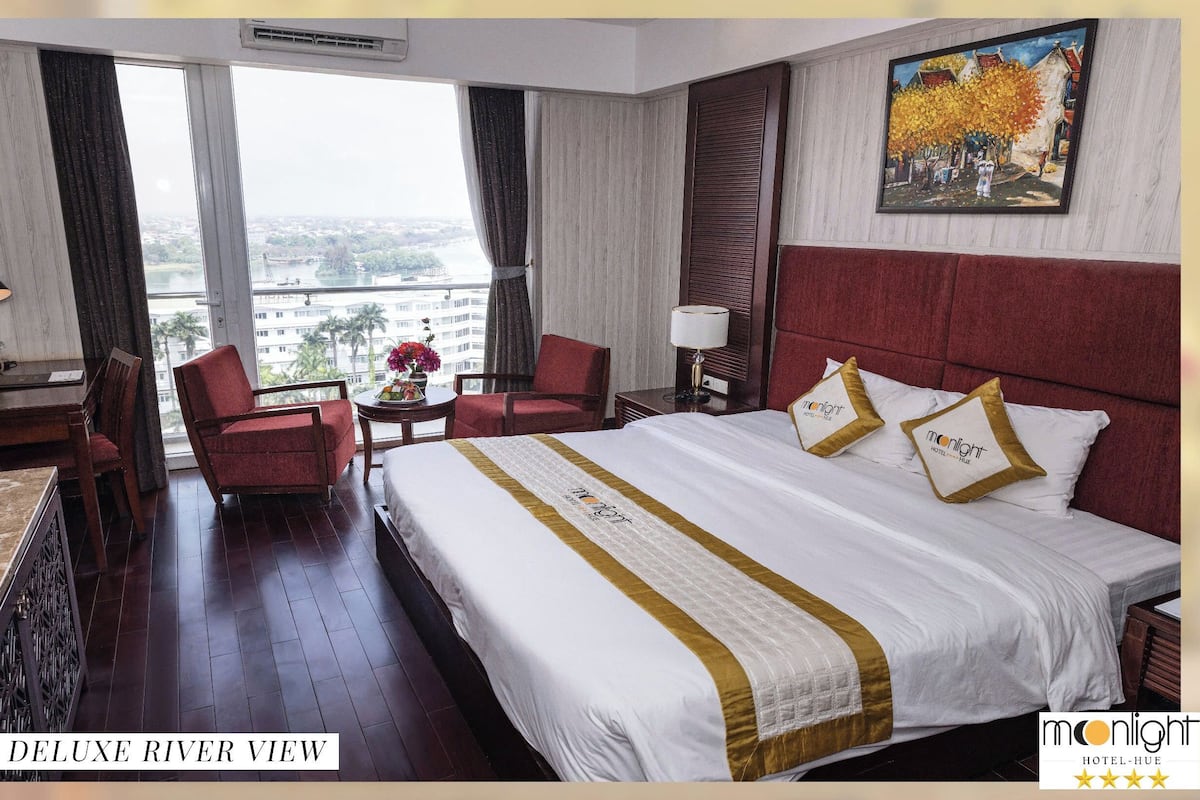 Quarto casal luxo, vista para o rio | 1 quarto, frigobar, cofres nos quartos, escrivaninha