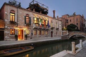 Facciata della struttura