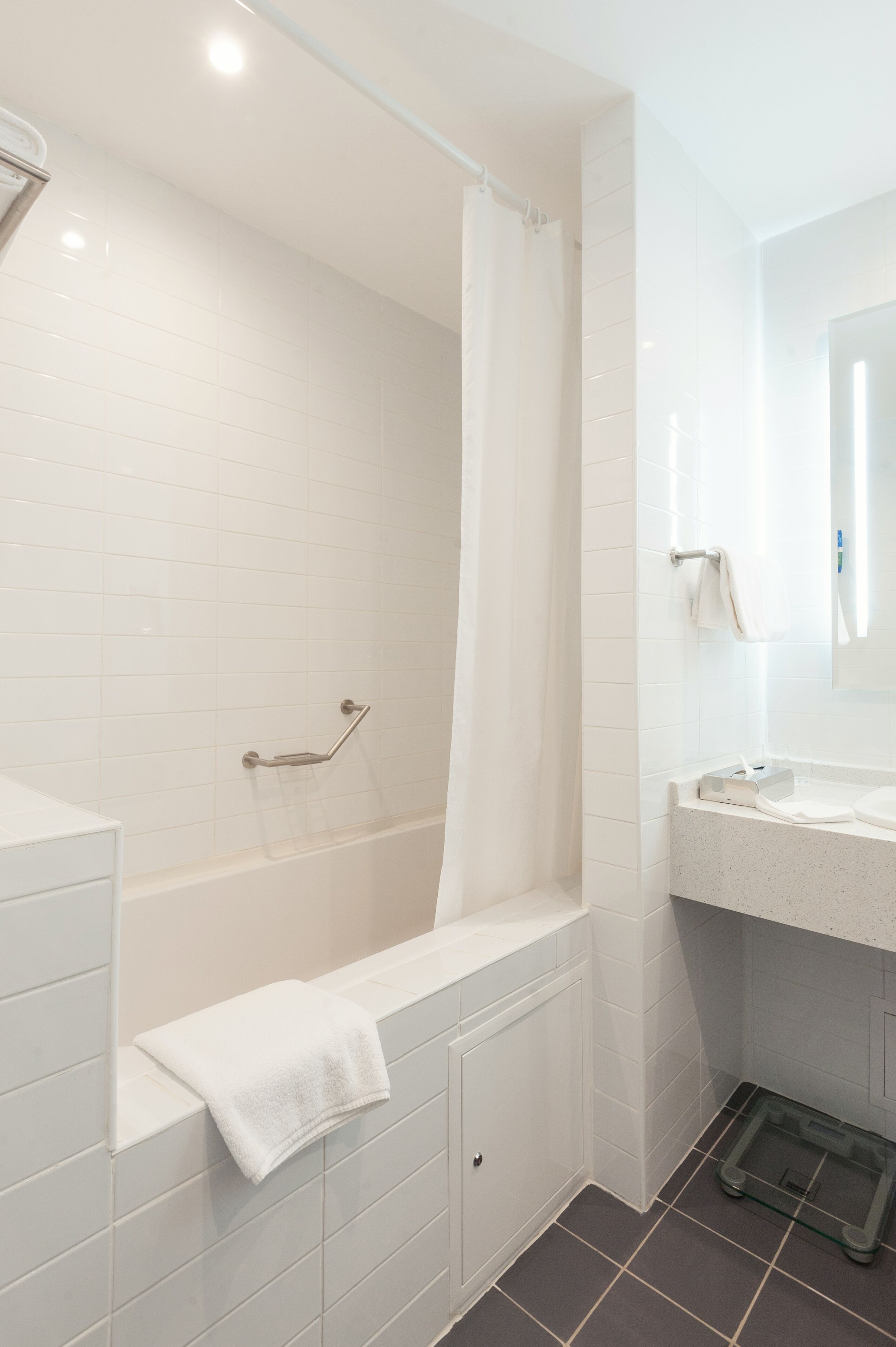 shower, free toiletries, hair dryer, dressing gowns