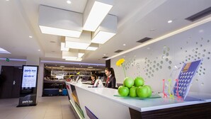 Reception - Park Inn By Radisson Astana (Astana)