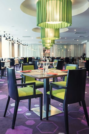 Breakfast, lunch and dinner served  - Park Inn By Radisson Astana (Astana)