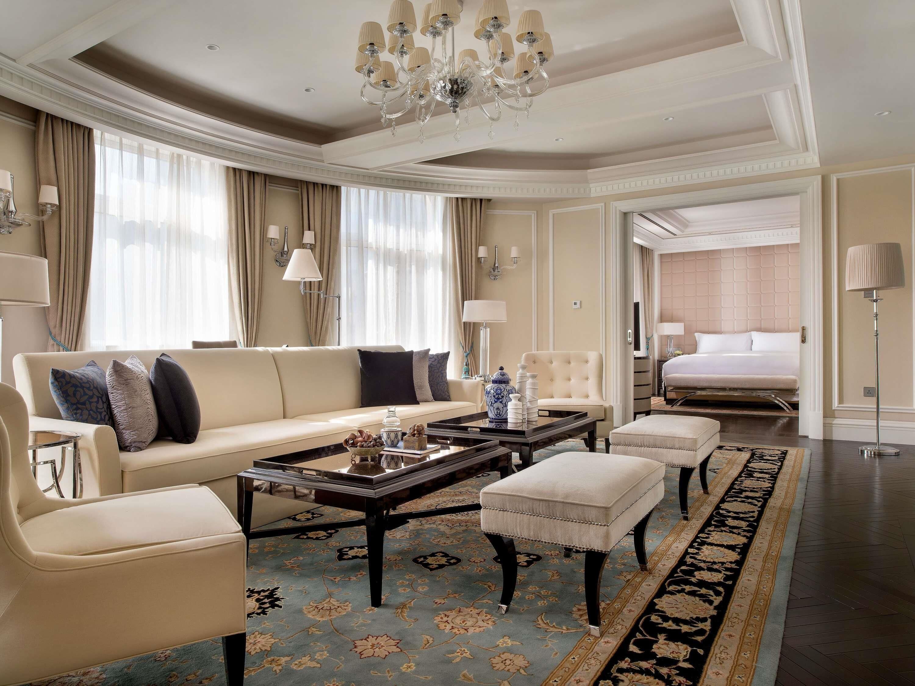 Suite, 1 King Bed, Garden View (Opera) | Premium bedding, down comforters, free minibar items, in-room safe