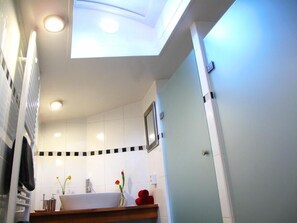Bathroom - Boathotel-Rotterdam (Rotterdam)