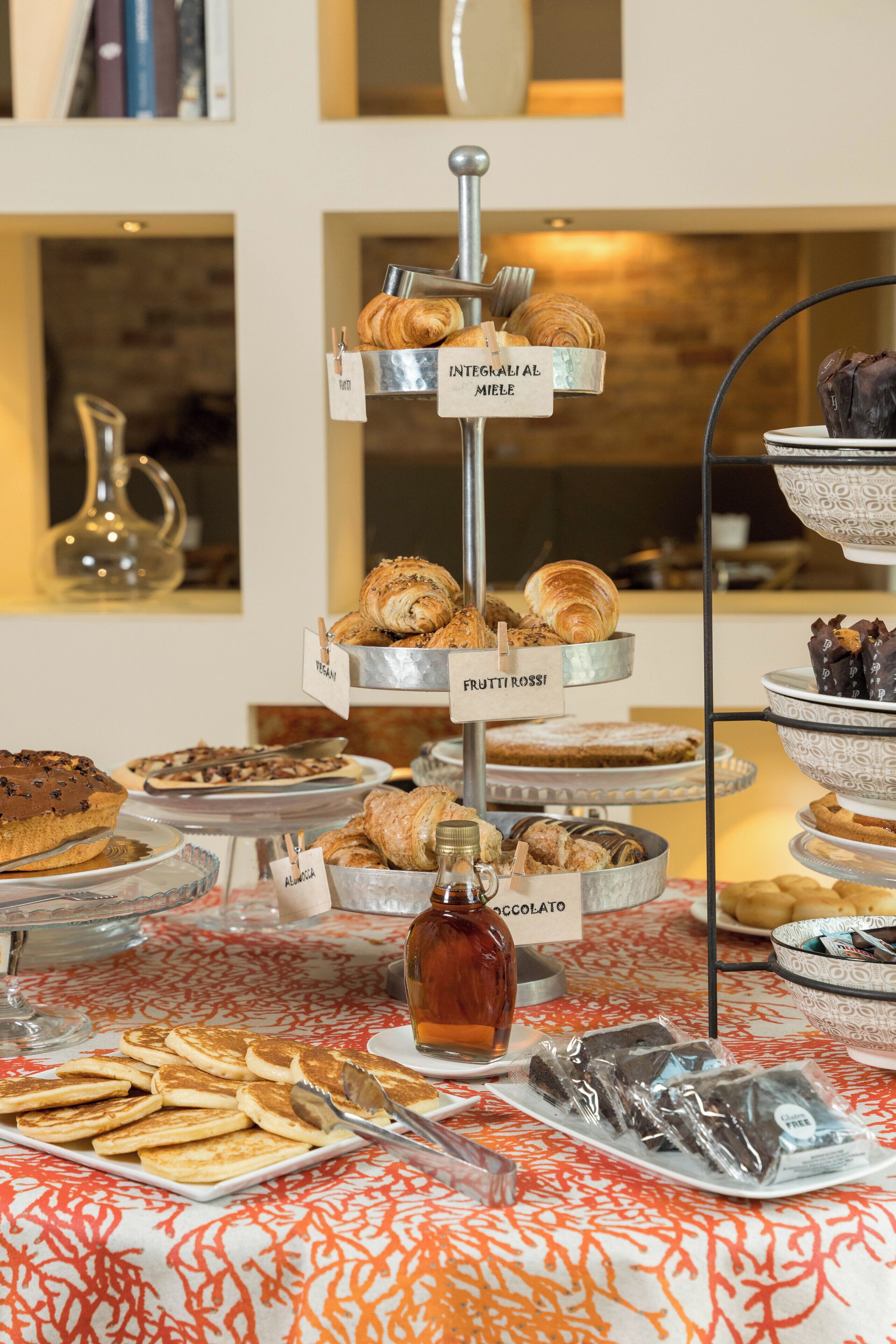 Colazione continentale inclusa, servita tutte le mattine 
