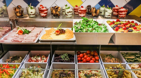 Local and international cuisine