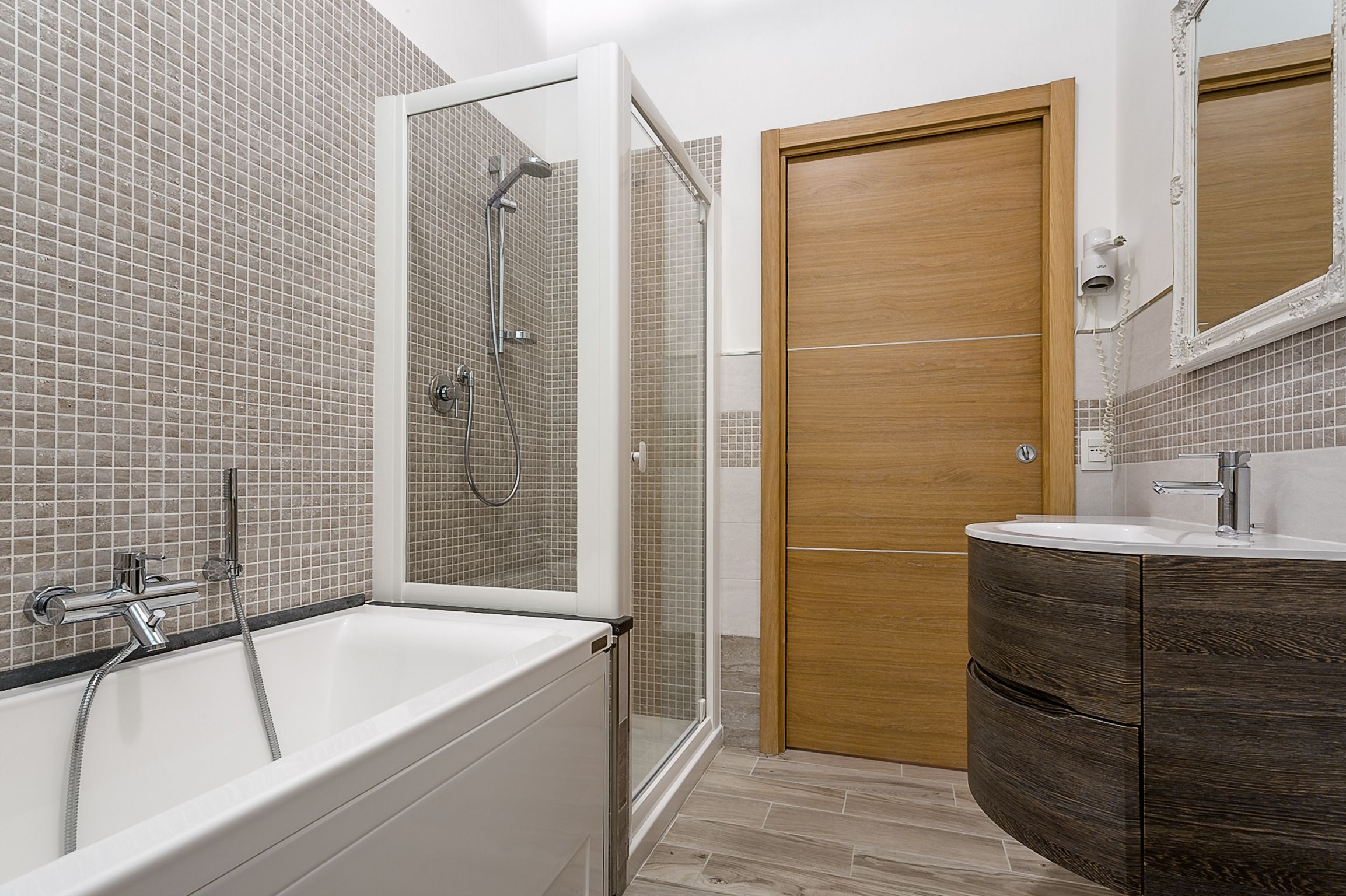 deluxe room, hot tub | jetted bathtub