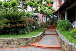 Entrada de la propiedad
