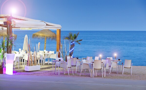 Beach nearby, sun-loungers
