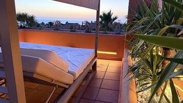 Premium penthouse, 2 slaapkamers, terras | Terras