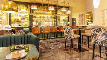 Breakfast, lunch, dinner served; local and international cuisine