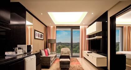 DoubleTree Suites by Hilton Bengaluru Outer Ring Road