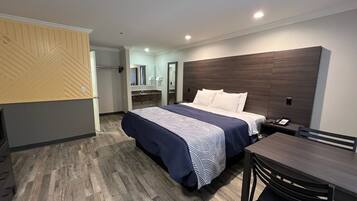 Individually furnished, desk, free WiFi, alarm clocks