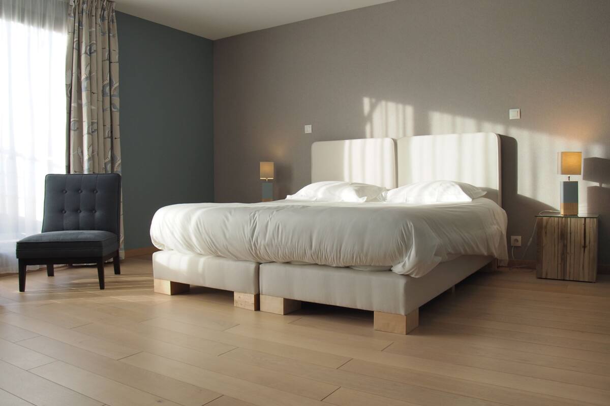 double room, terrace, sea view | 1 bedroom, in-room safe, individually furnished, desk