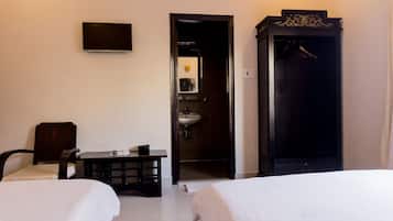 Minibar, in-room safe, desk, blackout curtains