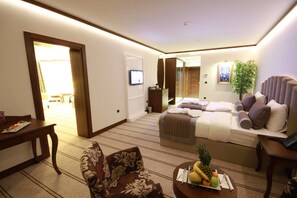 In-room safe, free cribs/infant beds, rollaway beds, free WiFi