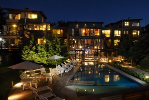 Indoor pool, outdoor pool