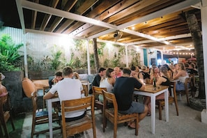 Café da manhã, almoço e jantar