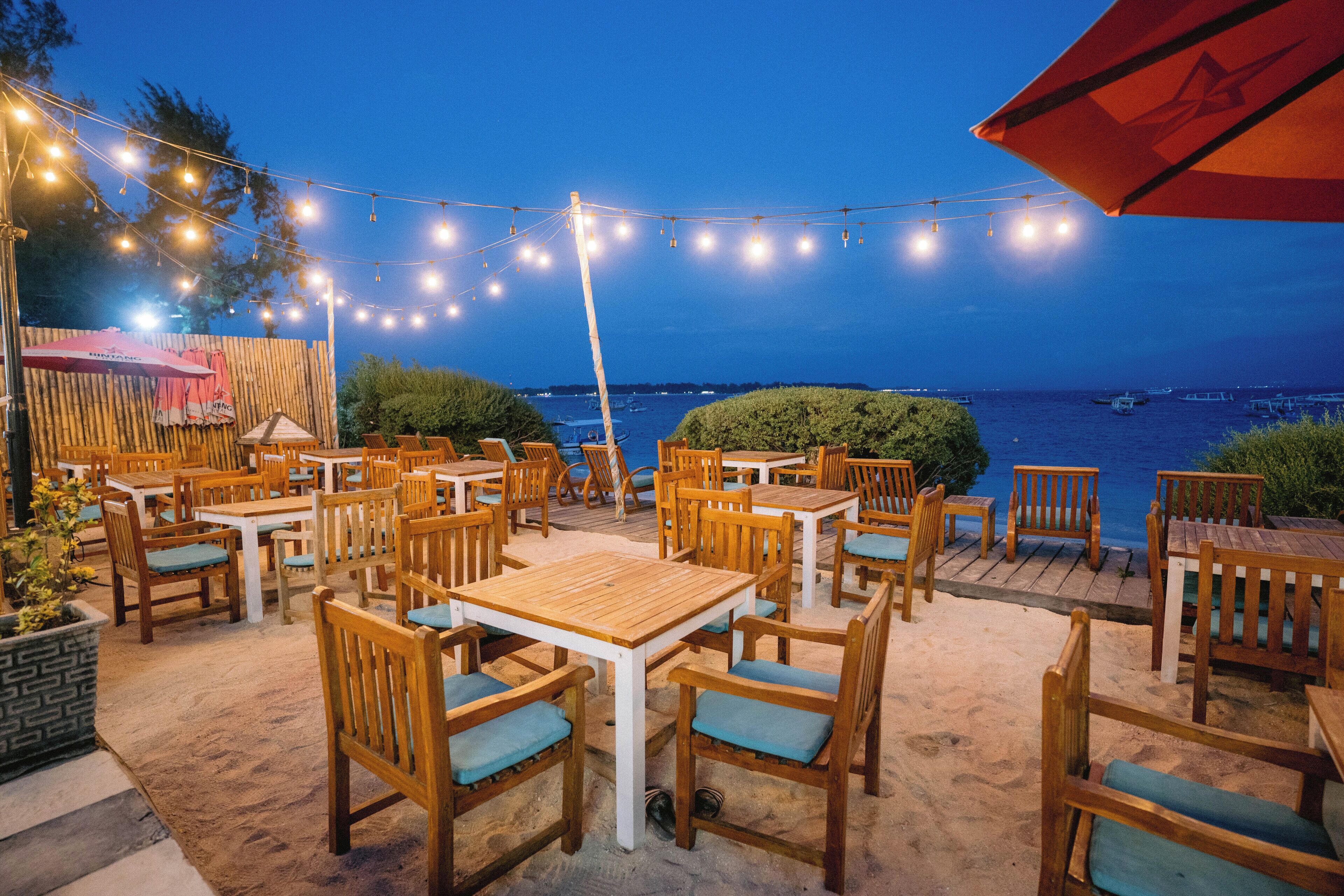 Beach nearby, white sand