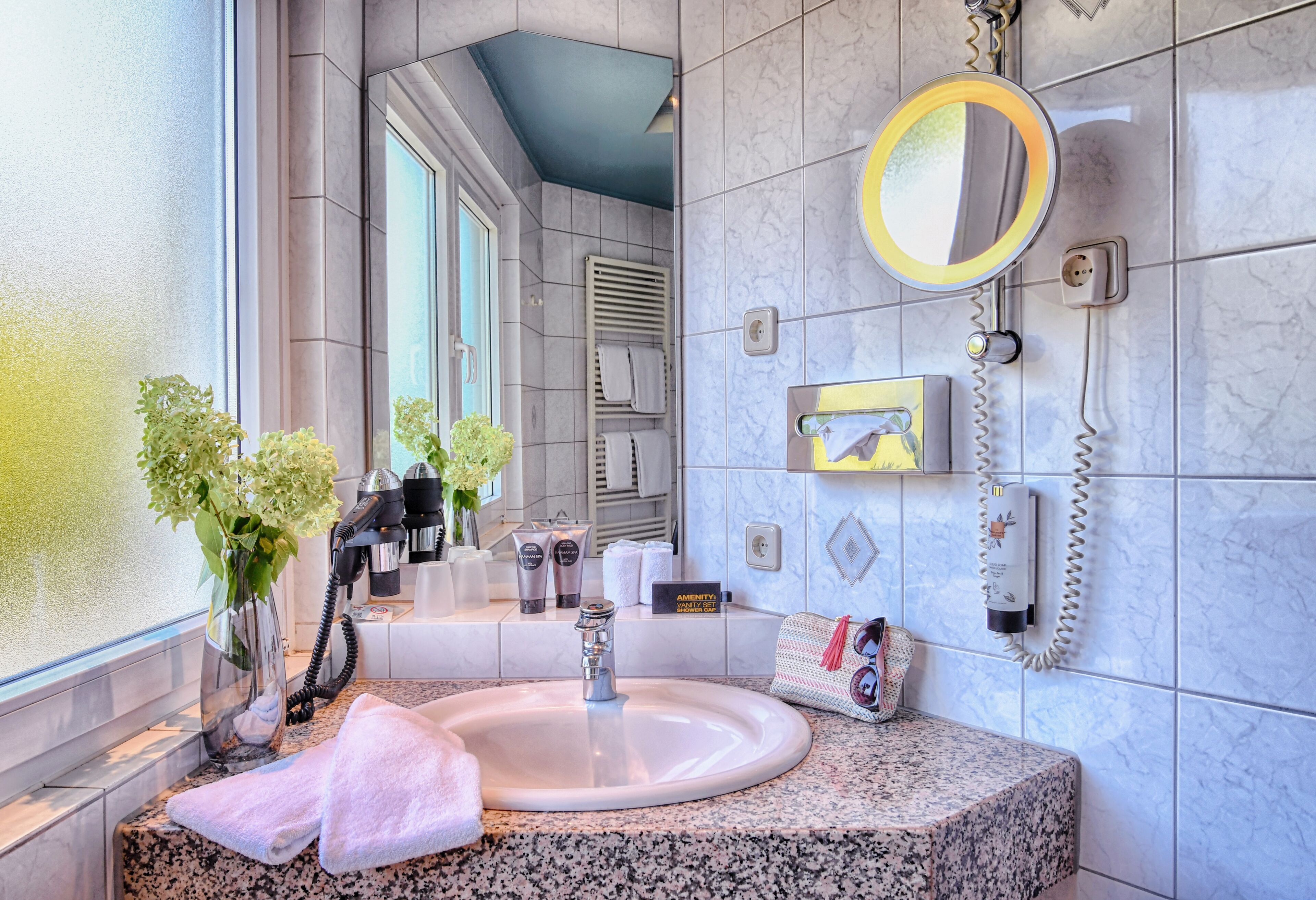 first class double room | bathroom