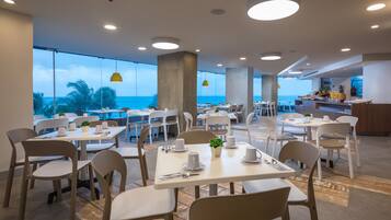 Breakfast, lunch and dinner served