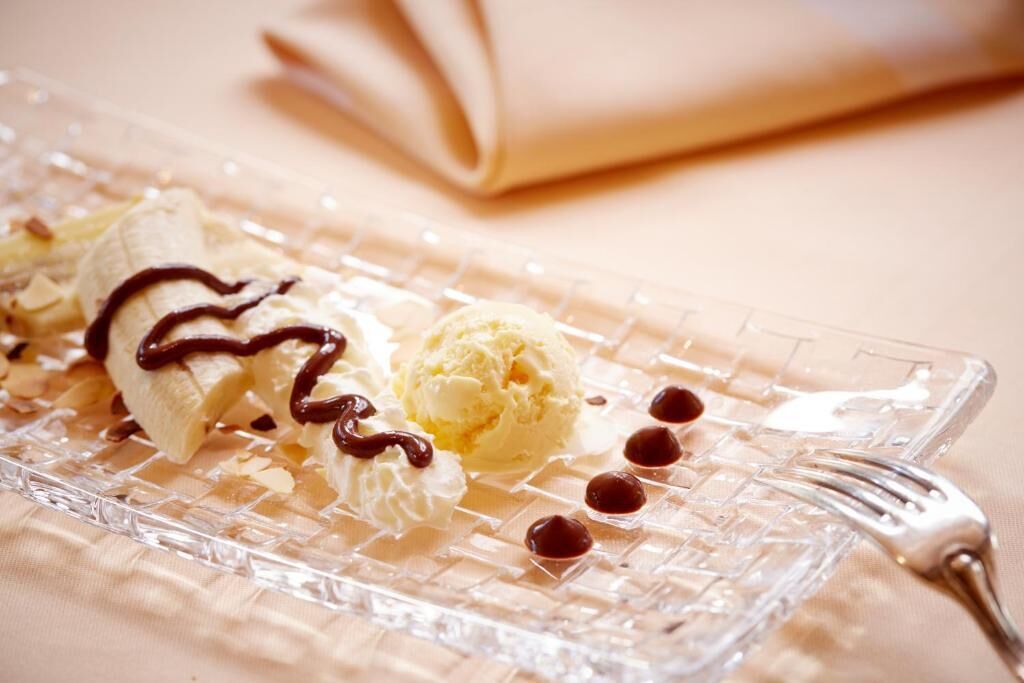 breakfast, lunch, dinner served; local cuisine