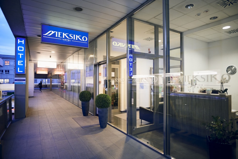 Hotel Meksiko by null