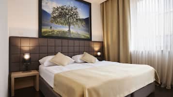 Habitació doble Deluxe | 2 dormitoris, escriptori, cortines opaques i habitacions insonoritzades