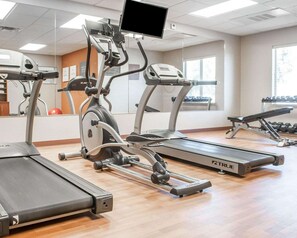 Fitness facility - Comfort Suites Farmington (Farmington)