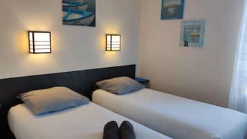 Standard Room, 2 Twin Beds | Individually decorated, desk, laptop workspace, blackout drapes