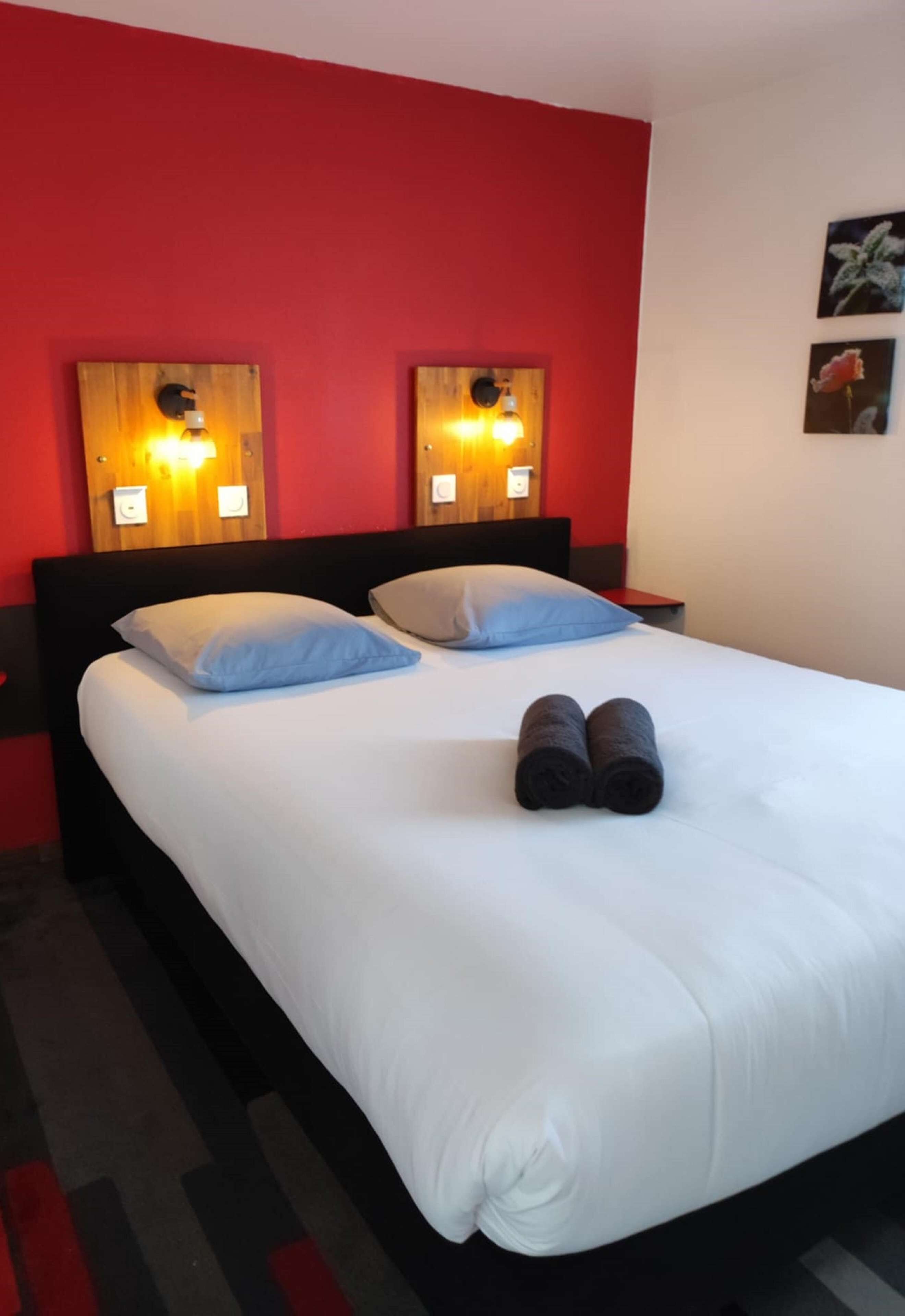 标准房, 1 张双人床 | 特色装修、办公桌、笔记本电脑工作区、遮光窗帘